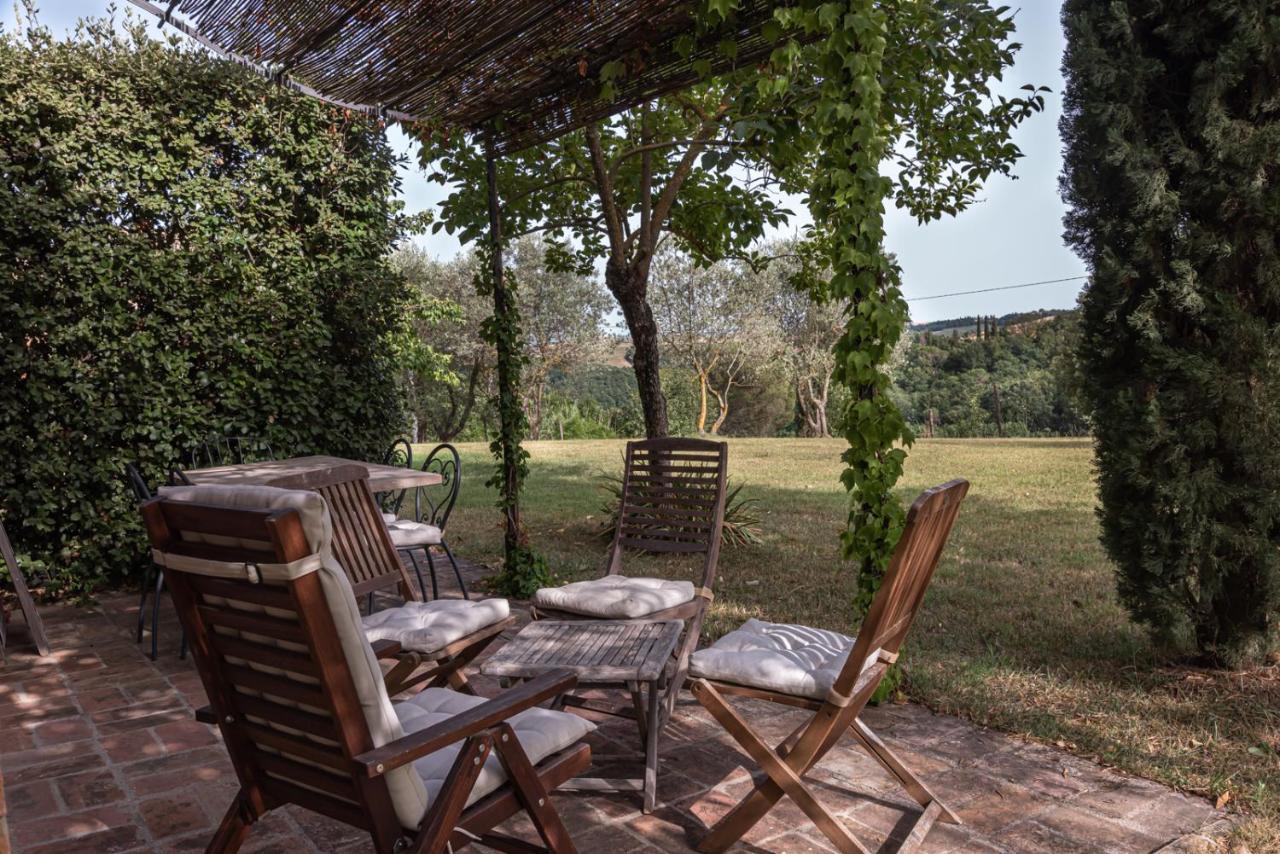 Podere Ferranino At Ville Ferrano San Giovanni dʼAsso Exteriör bild